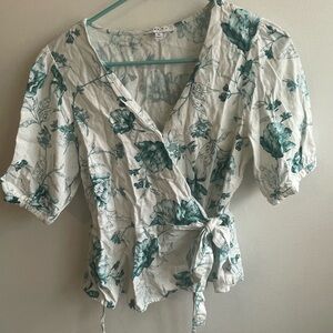 GILLI Linen Blend Wrap Blouse Women’s M Mid-Length Sleeves Green White Floral